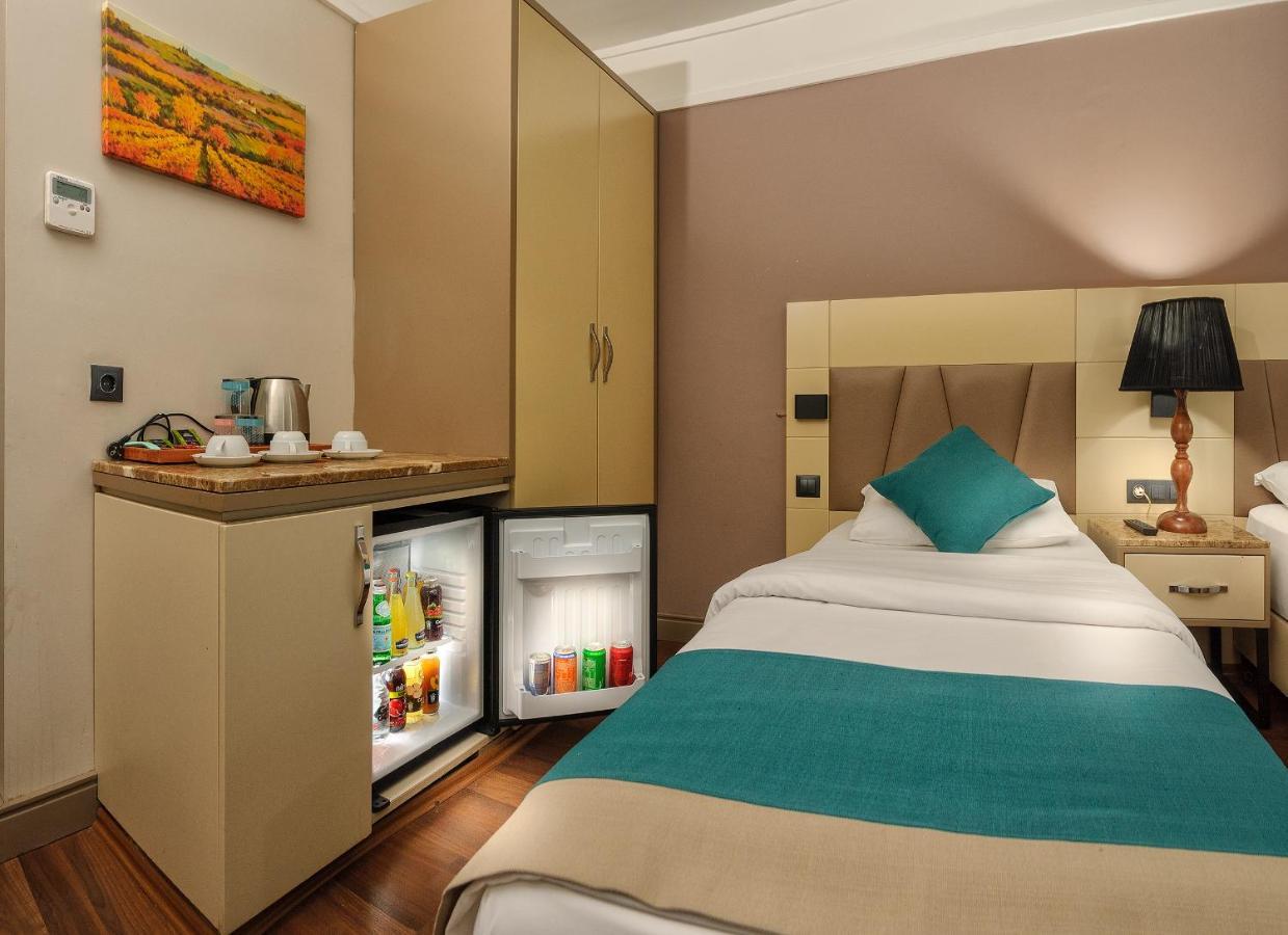Hotel Bossuite Kadikoy Стамбул Экстерьер фото